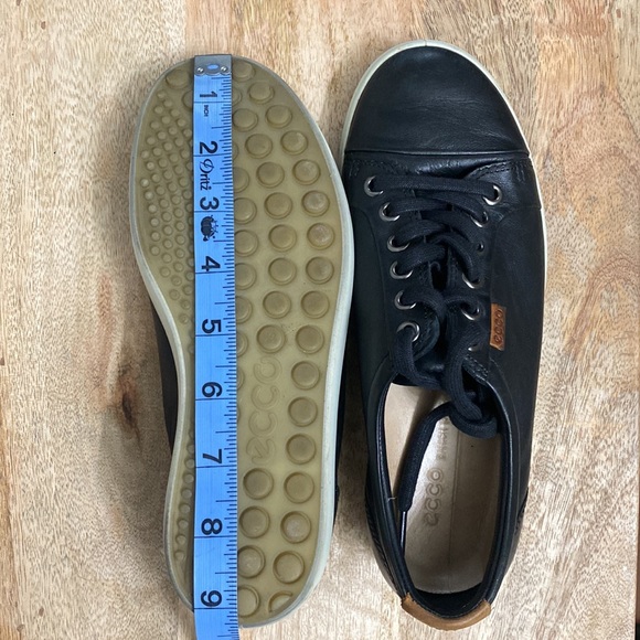 Ecco Black Leather Sneakers - Picture 14 of 14